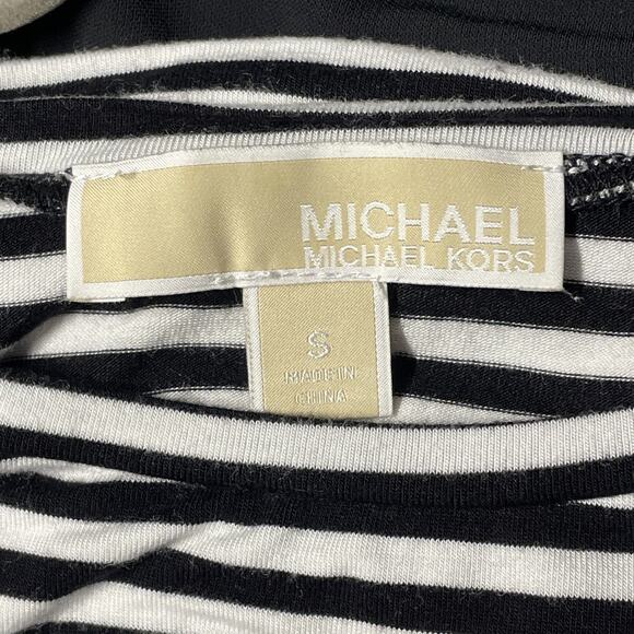 Michael Kors Top Women’s Sz Small -Black & White Striped Layered Look Sleeveless - Picture 4 of 5